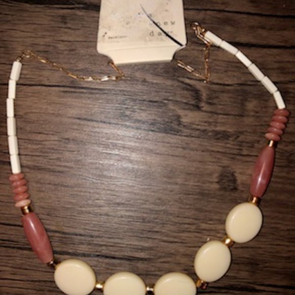 Fashion Necklace - Picture 5 of 5